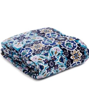 Vera Bradley Oversized Throw